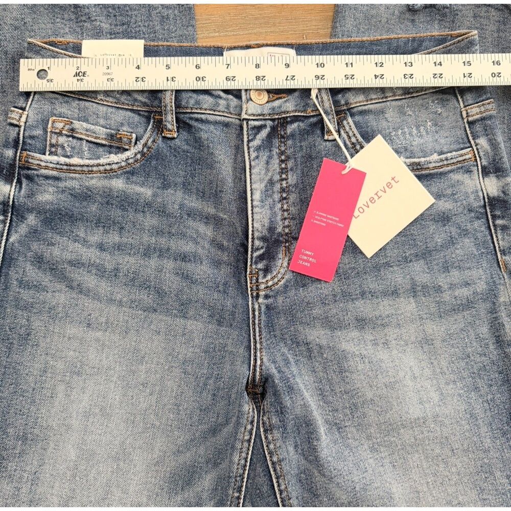 Forever 21 Women's Straight Leg Jeans with Frayed Hem - Medium Blue - Picture 4 of 10